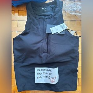**NWT** Abercrombie YPB Crop top/sports bra